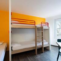 Cabrio Triple Room with Bathroom