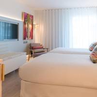 Classic Queen or Twin Room