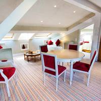 Family Suite, Attic Flat, partial Sea and City View