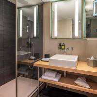 Superior Twin Room with Courtyard or City View