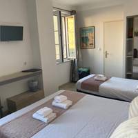 Comfort Triple Room