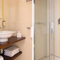 Double Room with Balcony and Sea View
