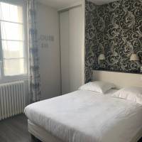 Chambre double PMR (RdC sur rue / groundfloor on street side) 14m2