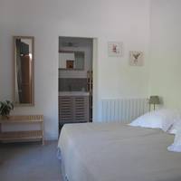 Twin Room with Shower