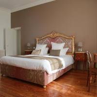 Family Suite - Main Building 