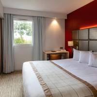 Classic Room with Queen Size Bed  