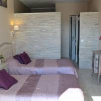 Double or Twin Room with Sea View