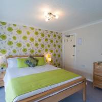 King-Size Double Room with Ensuite