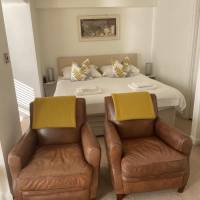 Suite with Garden View