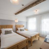 Twin Room with Bathroom