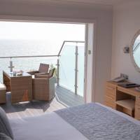 Family Room with Sea View (2 Adults + 2 Children)