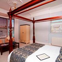 Superior Four Poster Room