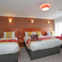 Superior Family 4 Room with Sea View (2+2)