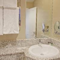 Room #10483021