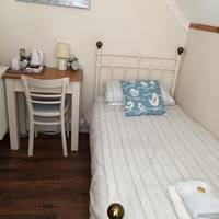 Single Room - No Pets
