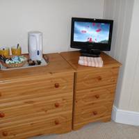 Family Room (2 Adults + 1 Child) - No Pets