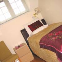 Standard Single Room with Shared Shower Facilities