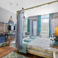 Superior Double Room with Four Poster Bed