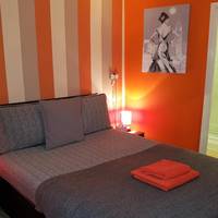 Deluxe Double Room with Ensuite Bathroom