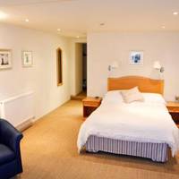Double or Twin Room with Land View