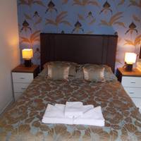 Double or Twin Room with Private Bathroom