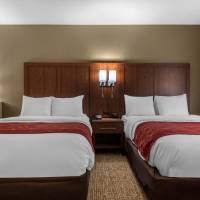 Queen Suite with Two Queen Beds and Living Room - Accessible/Non-Smoking