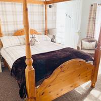 Double Room with Four Poster Bed
