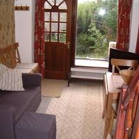 One-Bedroom House - The Snug