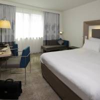 Executive Queen Room With Sofa Bed