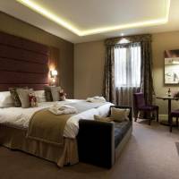 Double Club Room