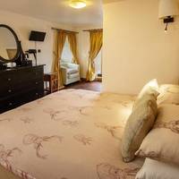 Falls View Double Room With Shower
