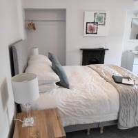 Double Room with Shower