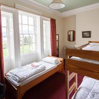 Quintuple Room with Shared Bathroom