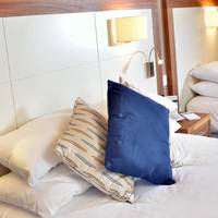 Double Room (1 Adult)