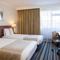2 Single Beds Standard Room