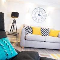 Luxury One-Bedroom Apartment