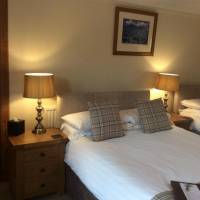 Superior Twin Room with Private External Bathroom 