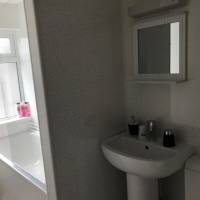 Family Suite (2 Adults + 2 Children)