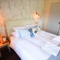 Traditional Double Room - Rear Facing