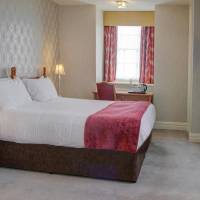 Family Room with Double and Two Single Beds