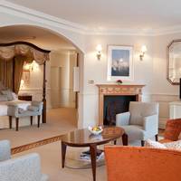 Four Poster Bed Suite