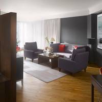 Corner Suite