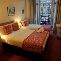 Twin Room with Shared Bathroom