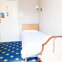 Single Room with Shared Bathroom