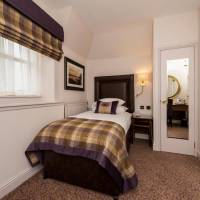 Classic Single Room
