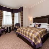 Feature King Room