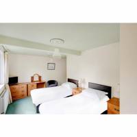 Twin Room with Private Bathroom