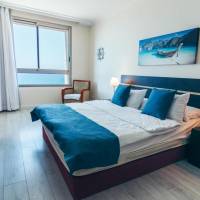 Deluxe Suite with Sea View