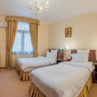 Twin Room with Private Bathroom