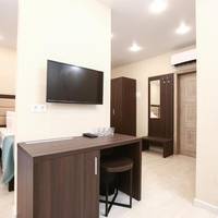 Deluxe King Studio